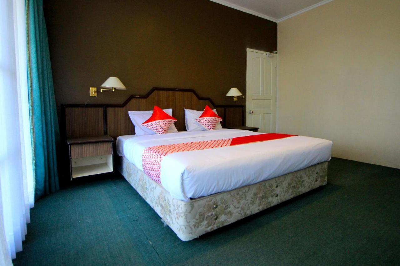 Oyo 2360 Hotel Rio Бенгкулу Екстериор снимка