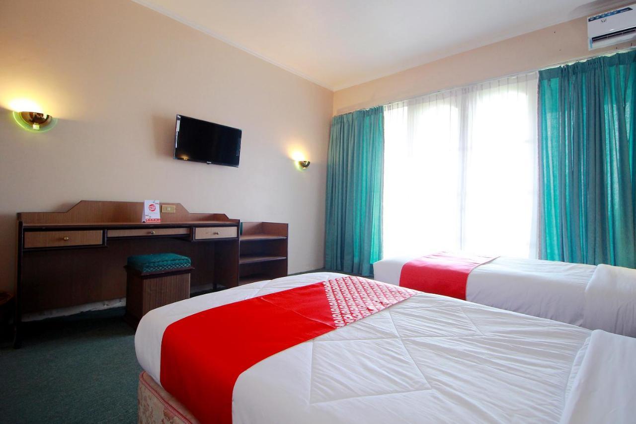 Oyo 2360 Hotel Rio Бенгкулу Екстериор снимка