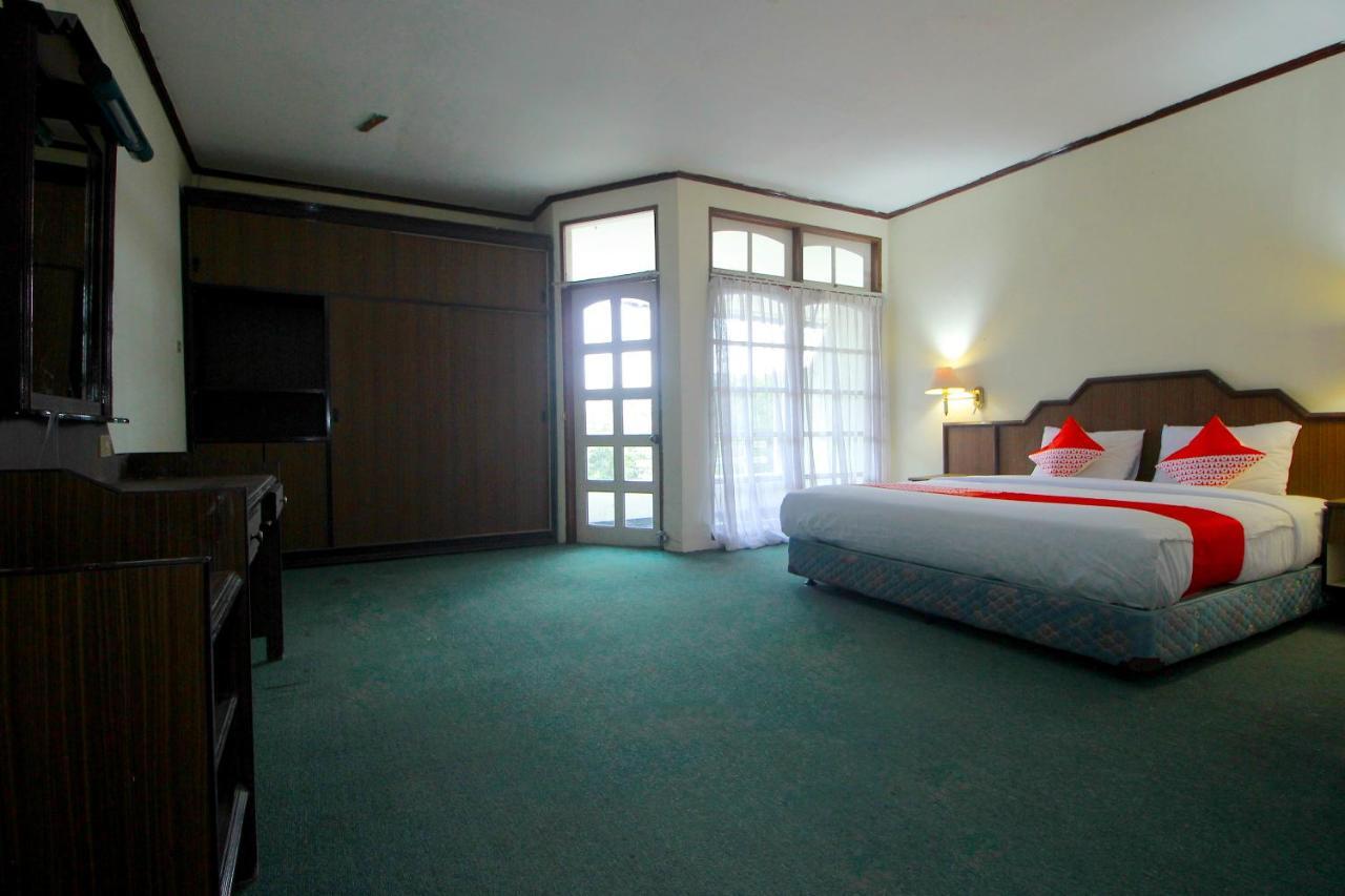 Oyo 2360 Hotel Rio Бенгкулу Екстериор снимка