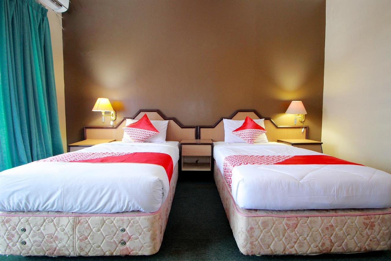 Oyo 2360 Hotel Rio Бенгкулу Екстериор снимка